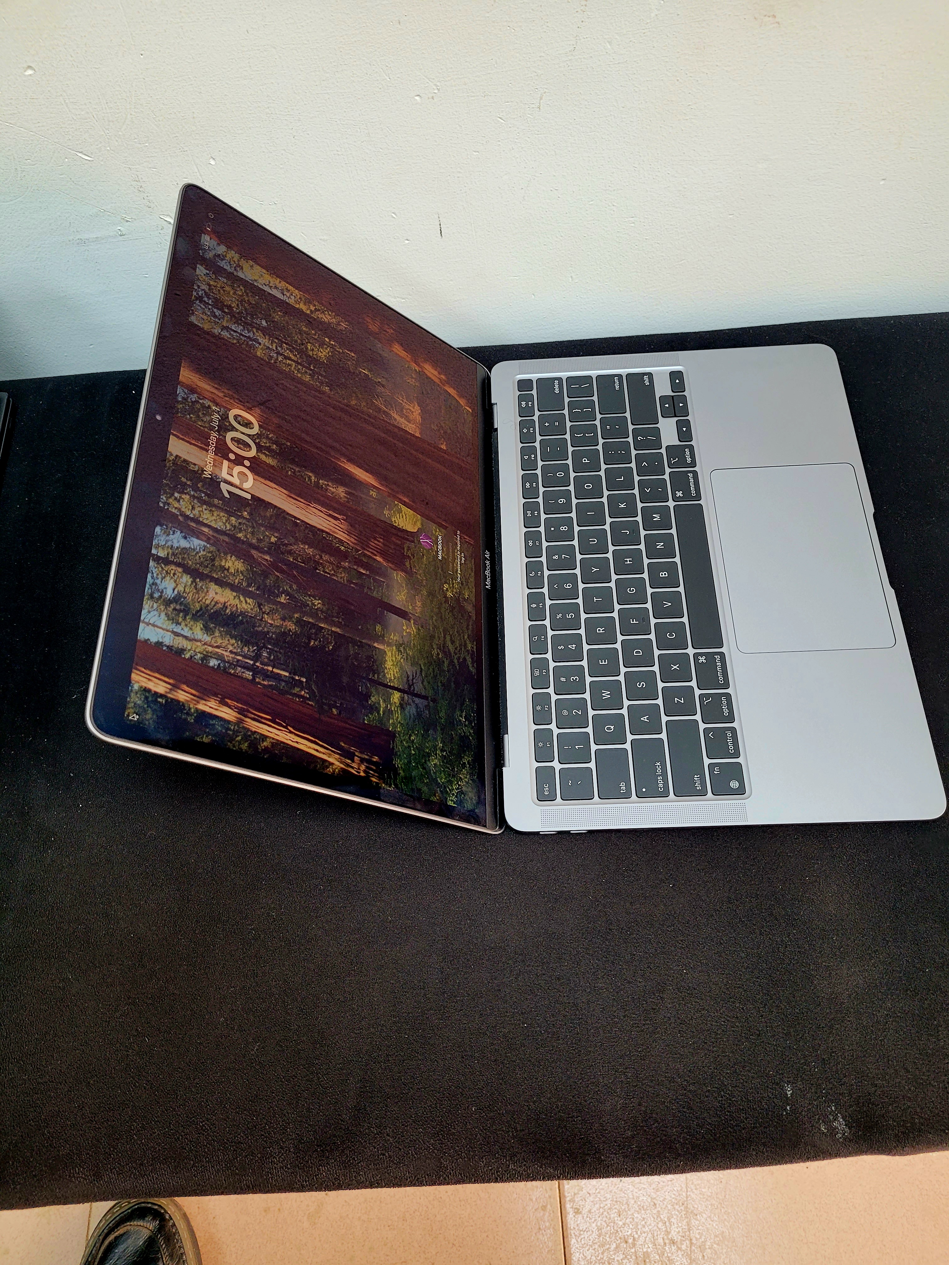 Apple MacBook Air 2020 | Apple M1 Chip | 16GB RAM | 256GB SSD