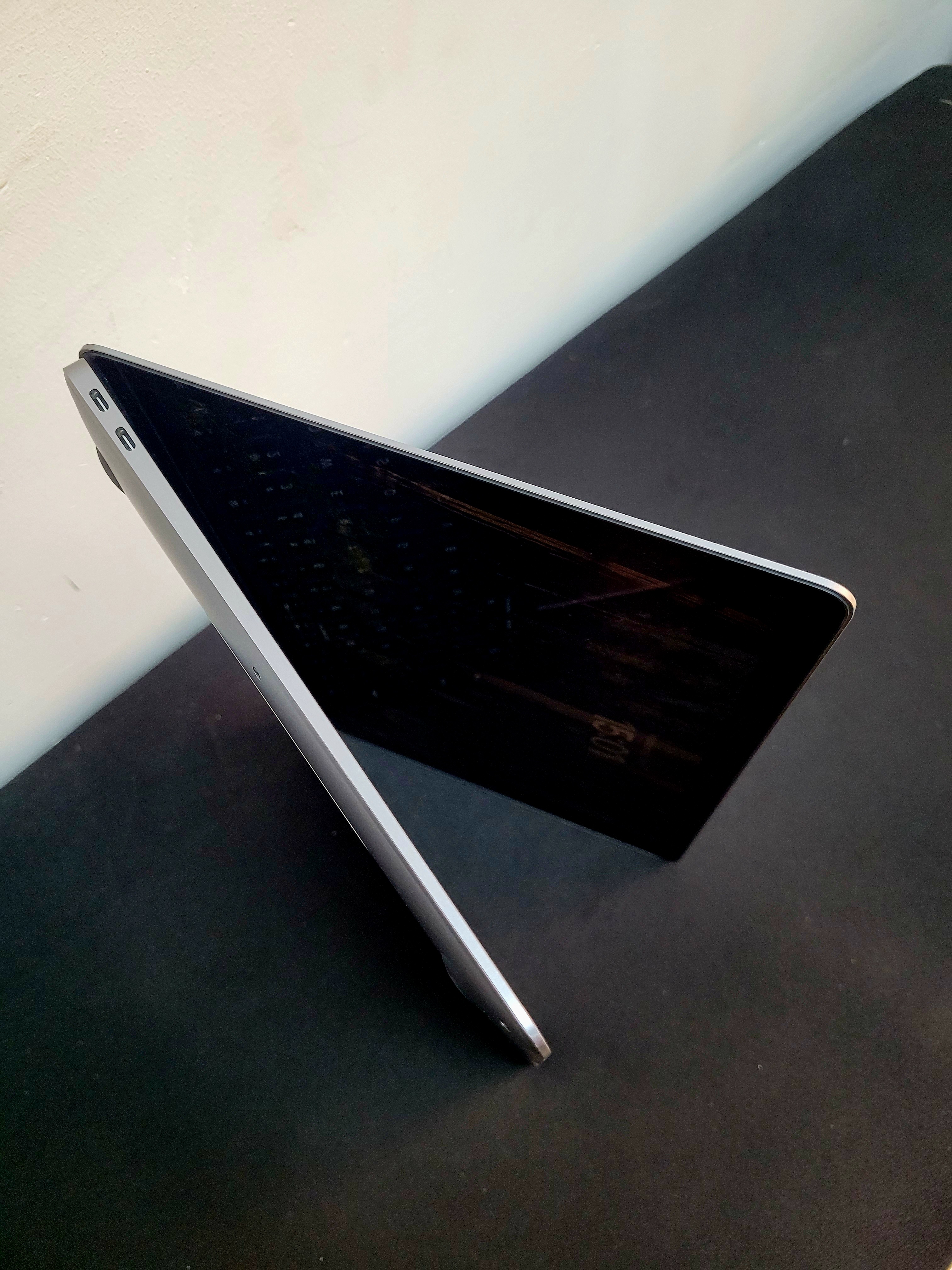 Apple MacBook Air 2020 | Apple M1 Chip | 16GB RAM | 256GB SSD