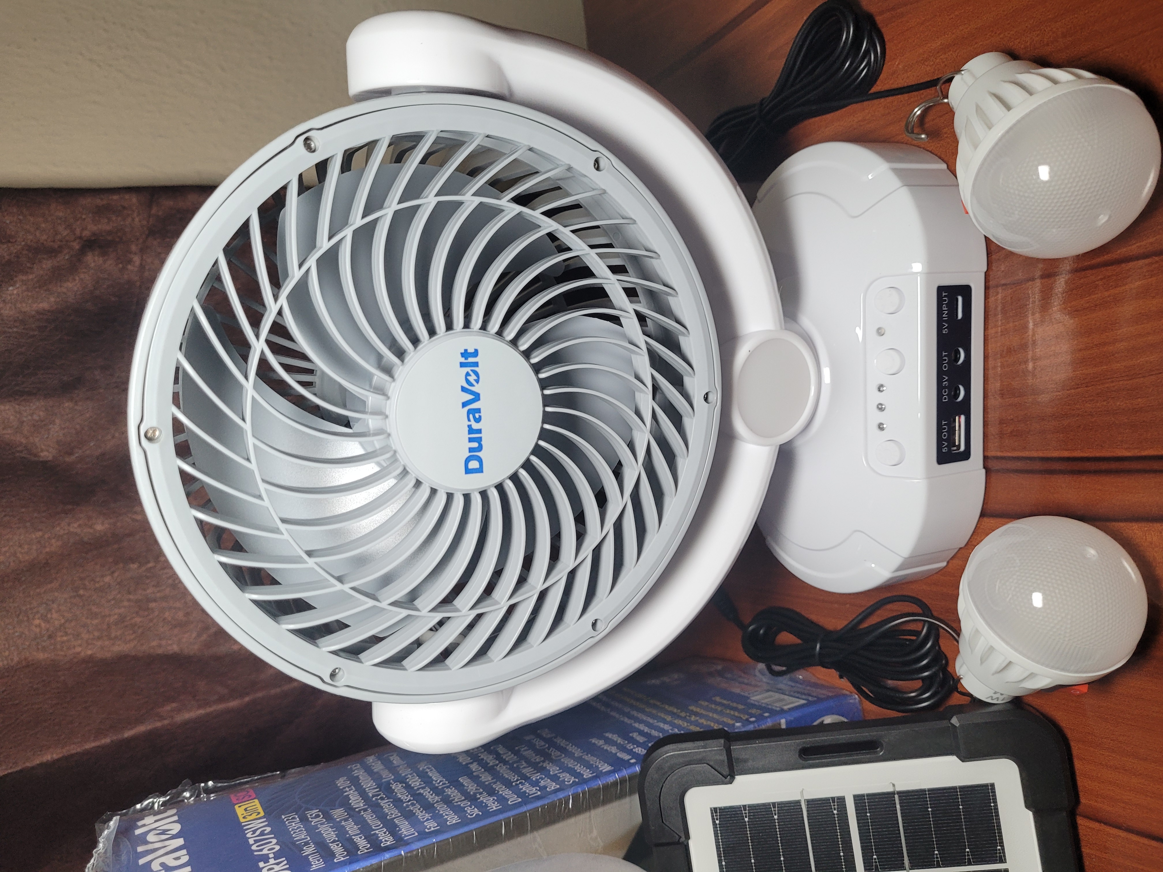 DuraVolt DRF-607SW 7-Inch 3-in-1 Solar Rechargeable Fan with Solar Panel & LED Bulbs